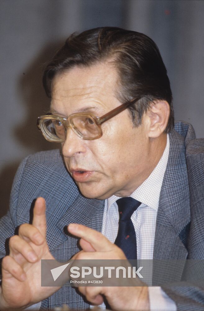 Leonid Abalkin