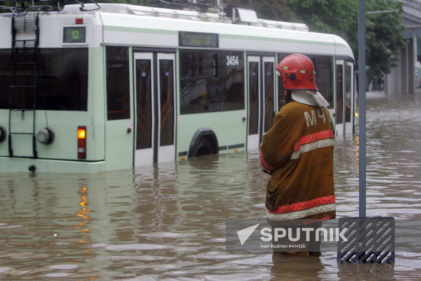 Heavy rain floods streets in Minsk