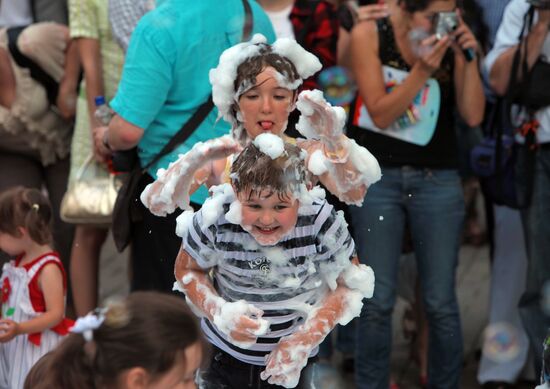 Midsummer Night's Dream Festival in Hermitage Garden