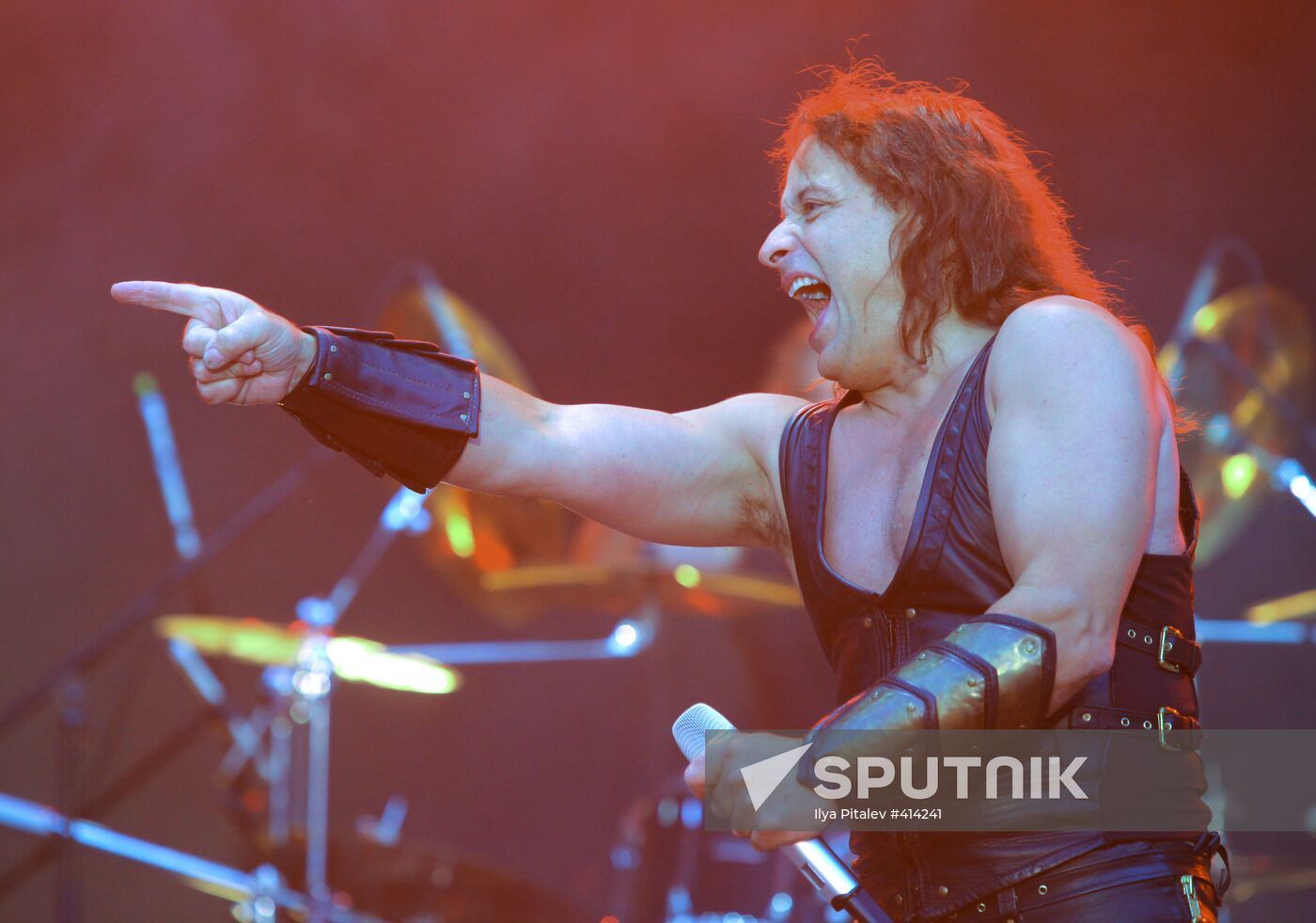 Manowar performs live in Moscow