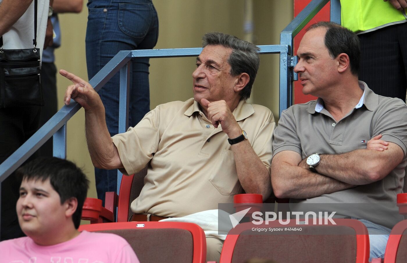 Russian Football Premier League 2009: CSKA vs. Spartak Moscow