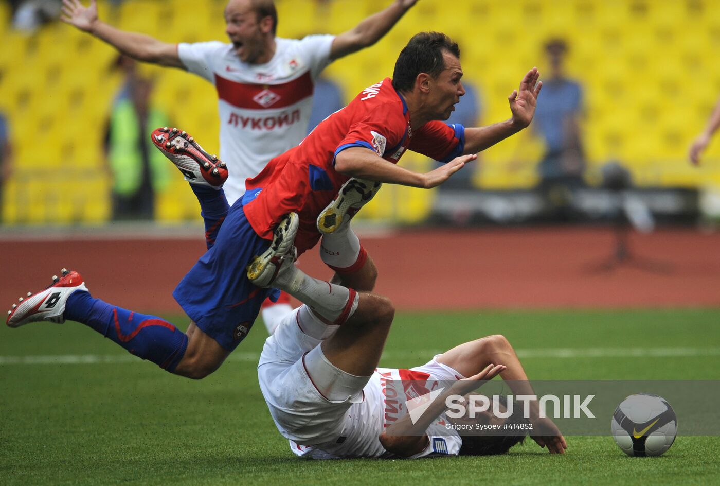 Russian Football Premier League 2009: CSKA vs. Spartak Moscow