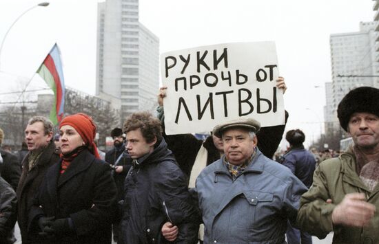 Lithuania support rally in Moscow