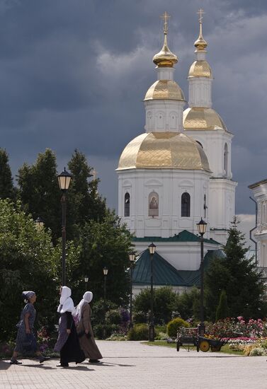 Holy Trinity-Saint Seraphim-Diveyevo Convent