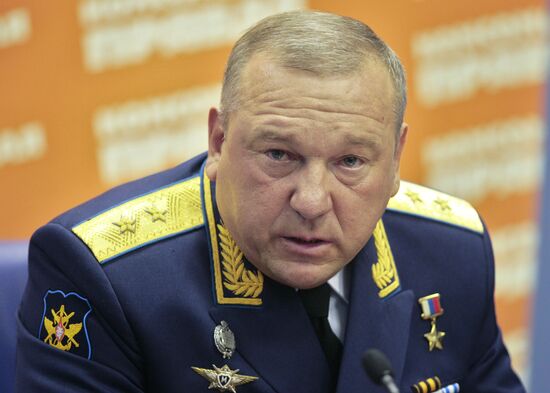 Vladimir Shamanov at a news conference
