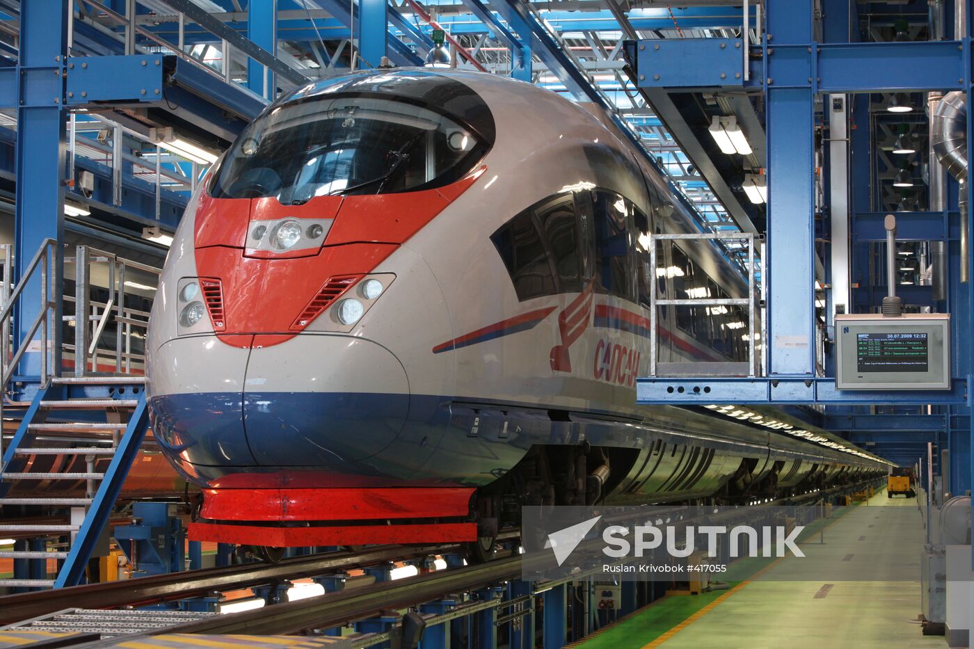 Sapsan train's first run from Moscow to St. Petersburg