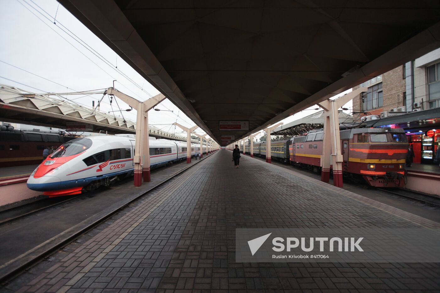 Sapsan train's first run from Moscow to St. Petersburg