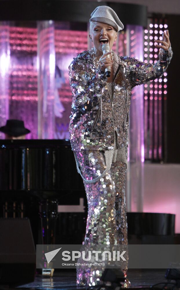 Singer Laima Vaikule