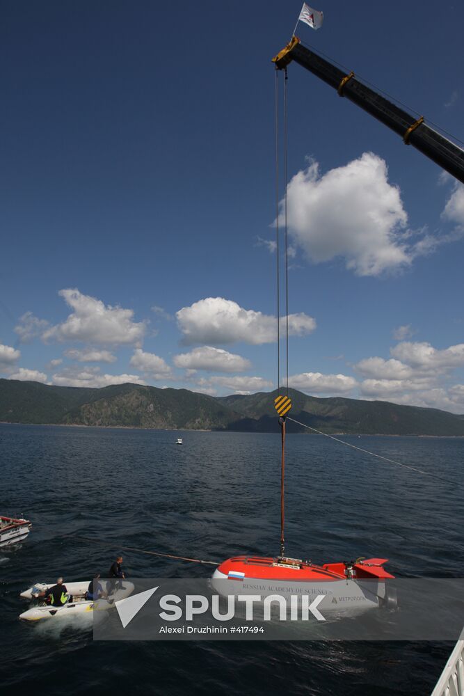 Mir submersibles explore Lake Baikal