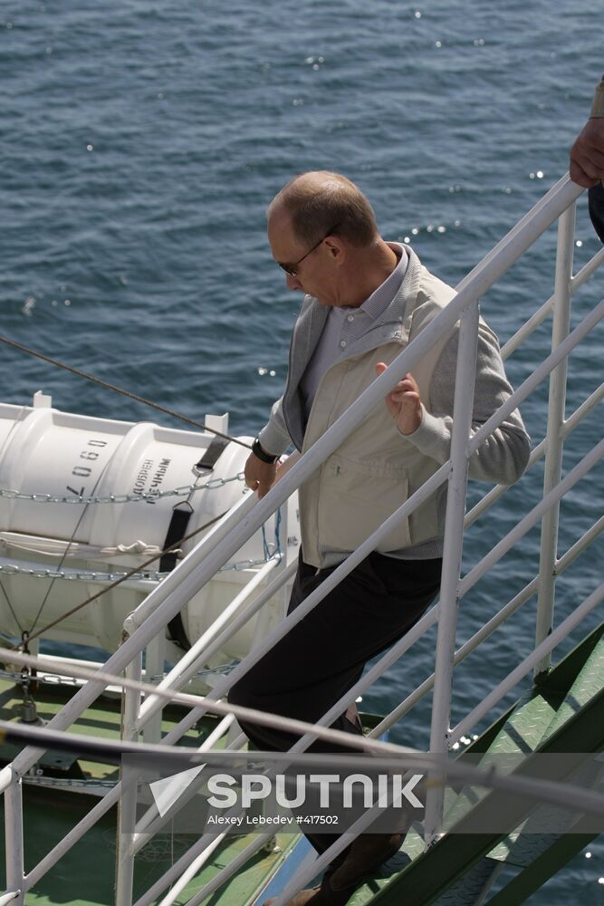 Russian PM Vladimir Putin on Metropol research vessel