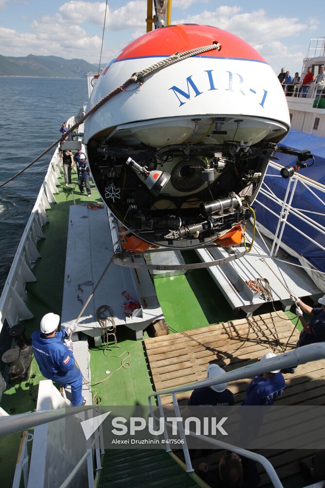 Mir submersibles dive to bottom of Lake Baikal