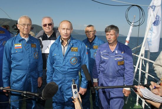 Russian PM Vladimir Putin on Metropol research vessel