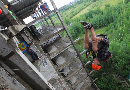 Ropejumping in Zheleznogorsk near Moscow