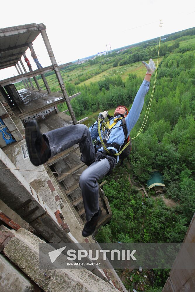 Ropejumping in Zheleznogorsk near Moscow