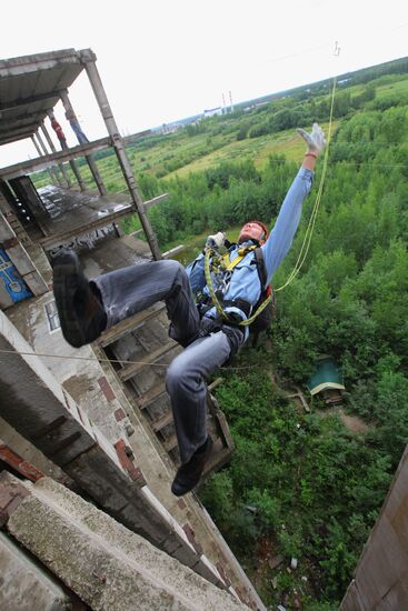 Ropejumping in Zheleznogorsk near Moscow