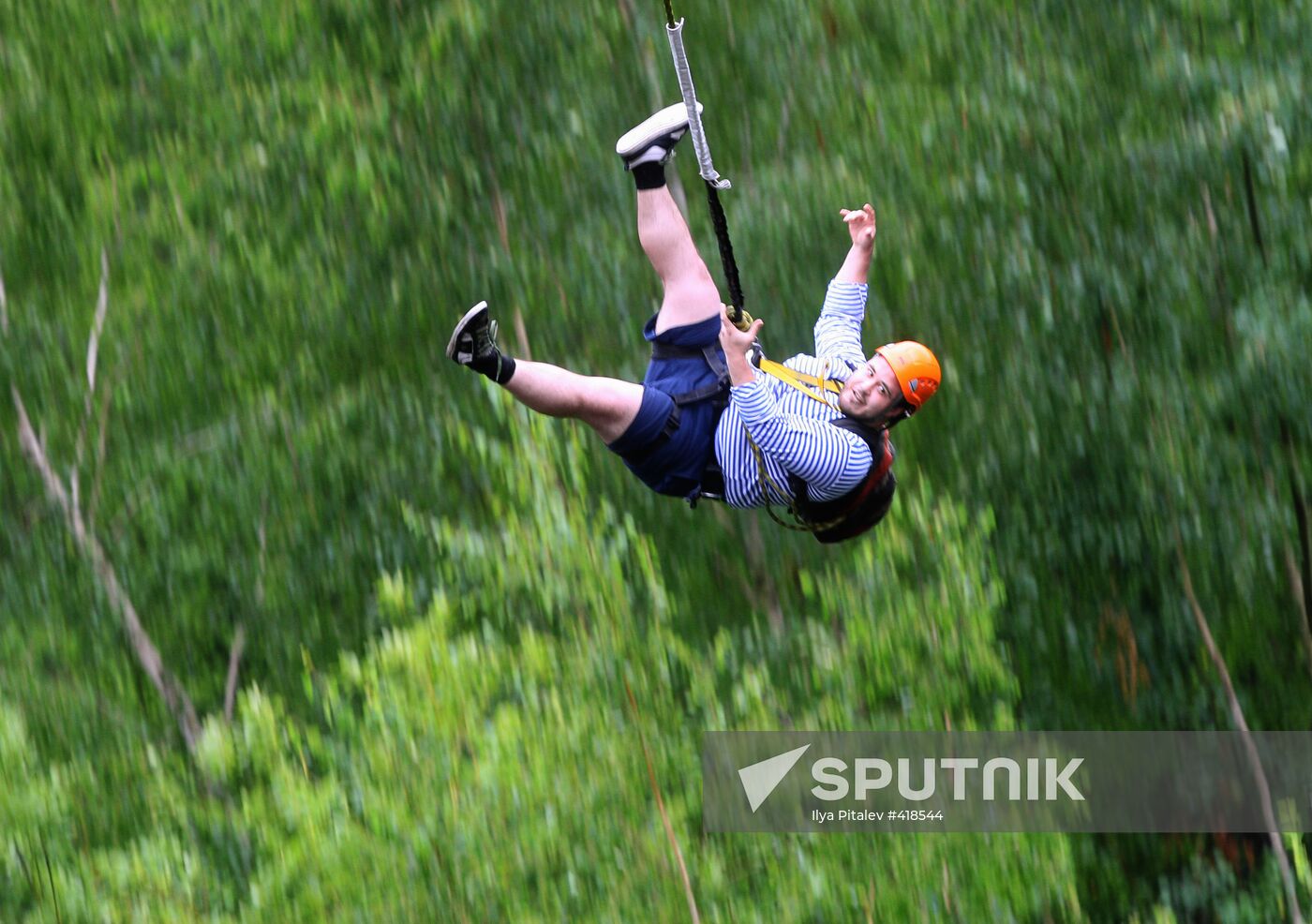 Ropejumping in Zheleznogorsk near Moscow