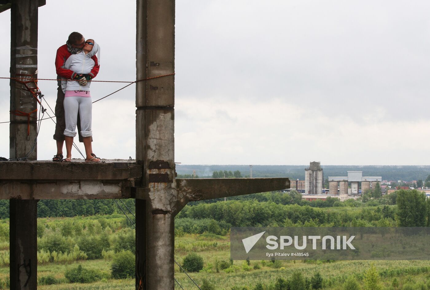 Ropejumping in Zheleznogorsk near Moscow