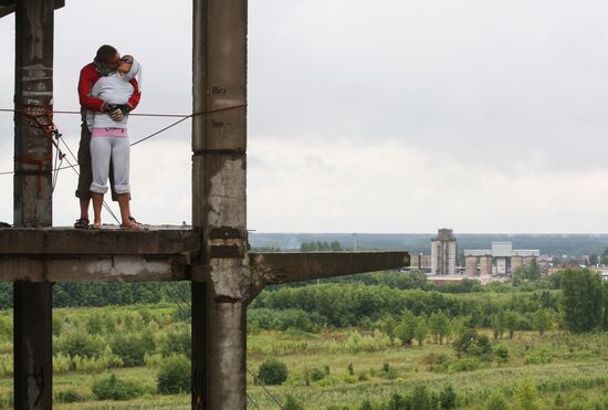 Ropejumping in Zheleznogorsk near Moscow