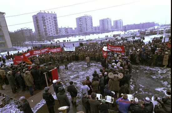 Rally of Soviet Construction Division