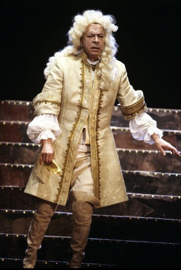 Oleg Yefremov in The Life of Monsieur de Molière