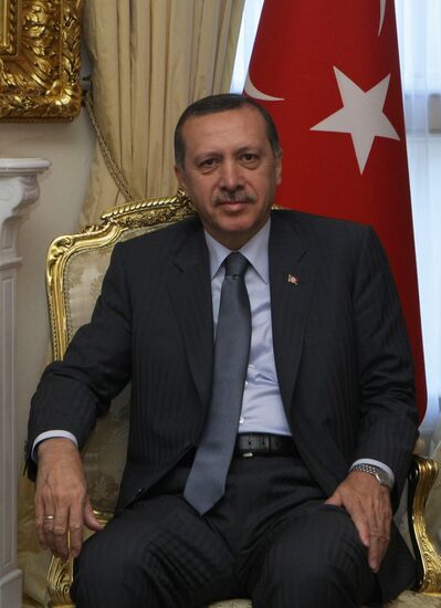 Meeting of Russian and Turkish prime ministers