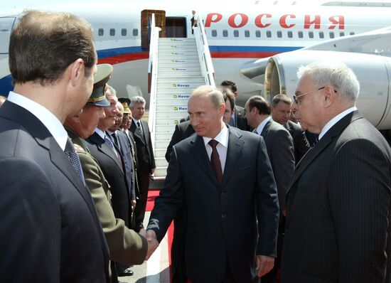 Vladimir Putinm arrives in Turkey on a working visit