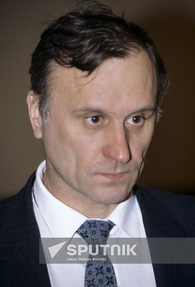 Gennady Burbulis