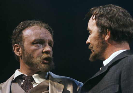 Actors Andrei Myagkov and Oleg Borisov