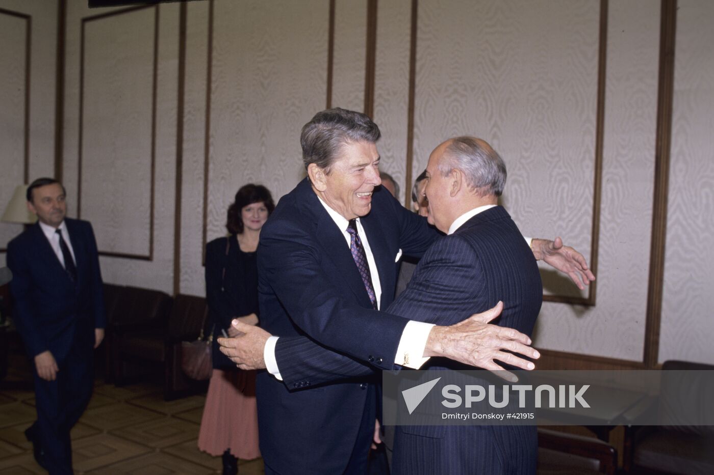 Soviet leader Mikhail Gorbachev meeting with Ronald Reagan