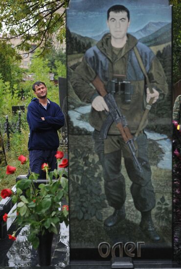 Сemetery in Tskhinvali