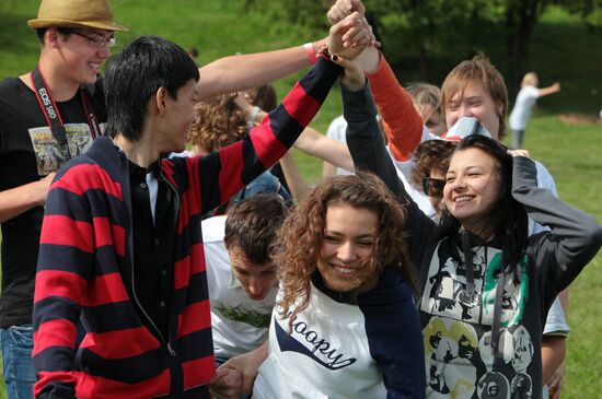 Kolomenskoye Park hosts Afisha Picnic Festival