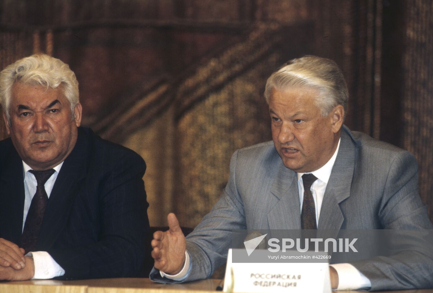 Boris Yeltsin and Rahmon Nabiyev