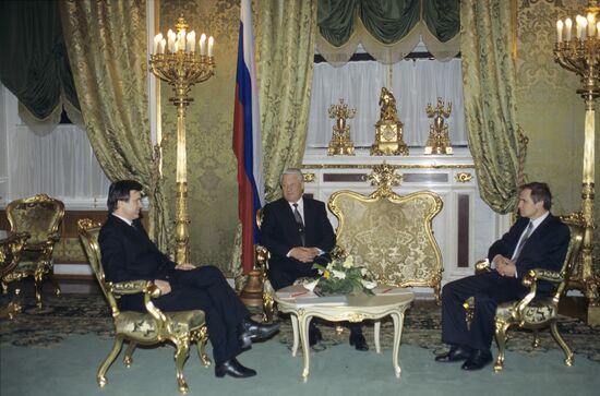 Boris Yeltsin, Ruslan Khasbulatov, and Valery Zorkin