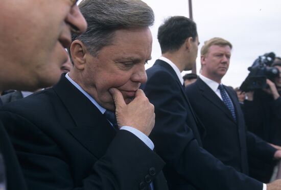 Boris Gromov and Anatoly Chubais