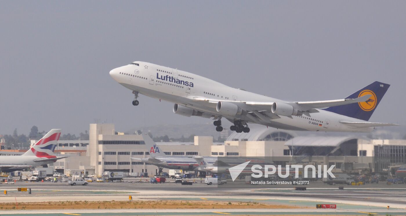 Lufthansa Boeing-747