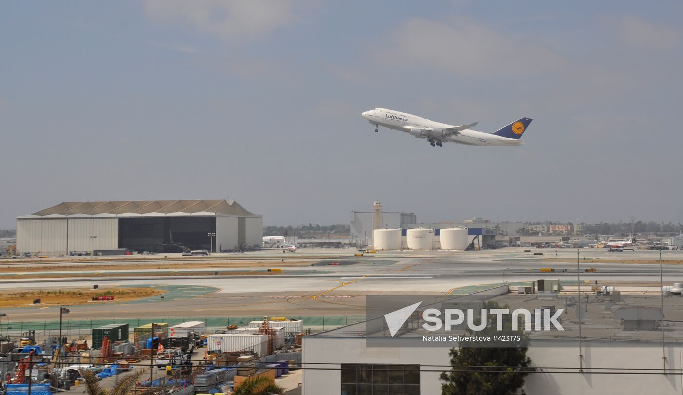 Lufthansa Boeing-747