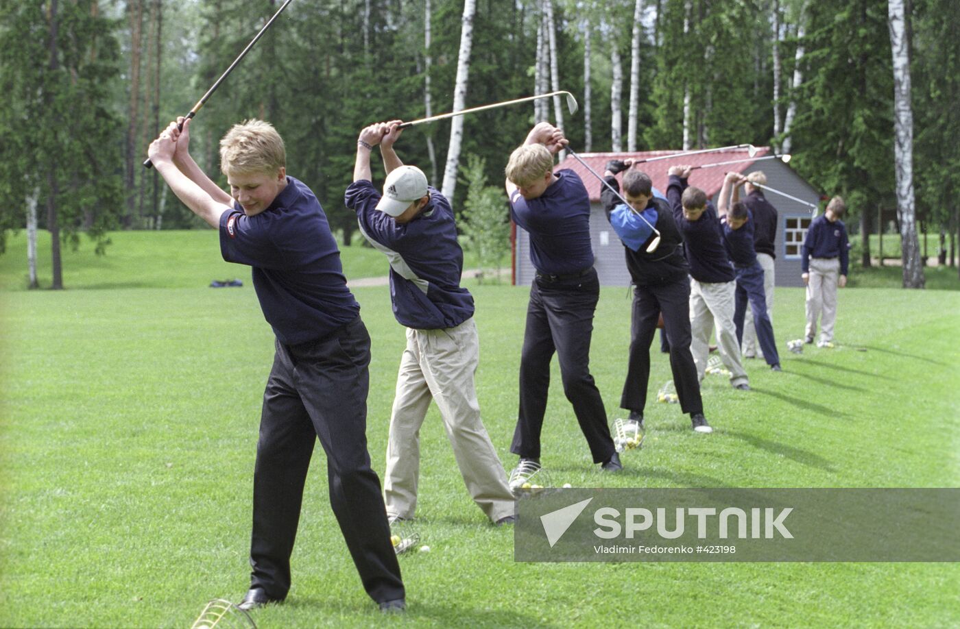 Members of Junior Golf Academy
