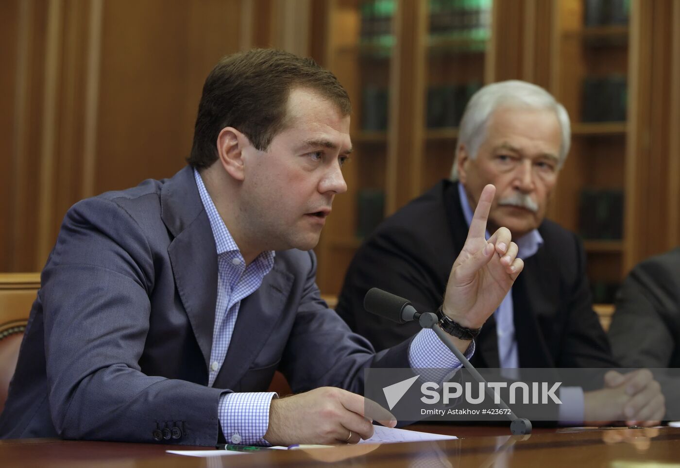 Dmitry Medvedev meets with heads of political parties