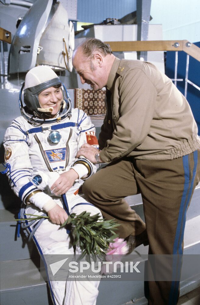 Svetlana Savitskaya with Alexei Leonov