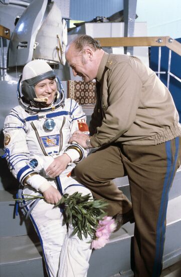 Svetlana Savitskaya with Alexei Leonov