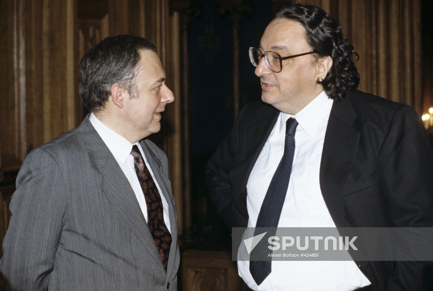 Andrei Kozyrev and Gianni de Mikelis