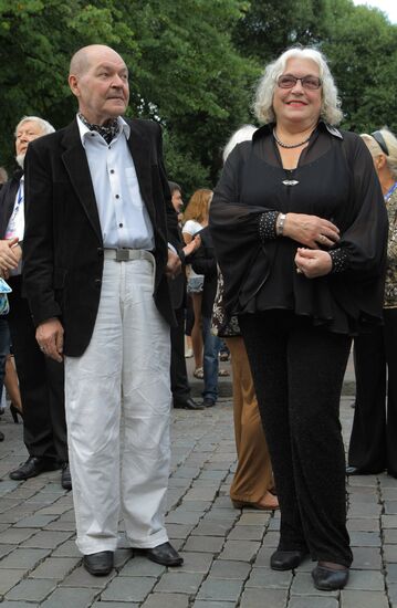 Alexei Zharkov and Lidia Fedoseyeva-Shukshina