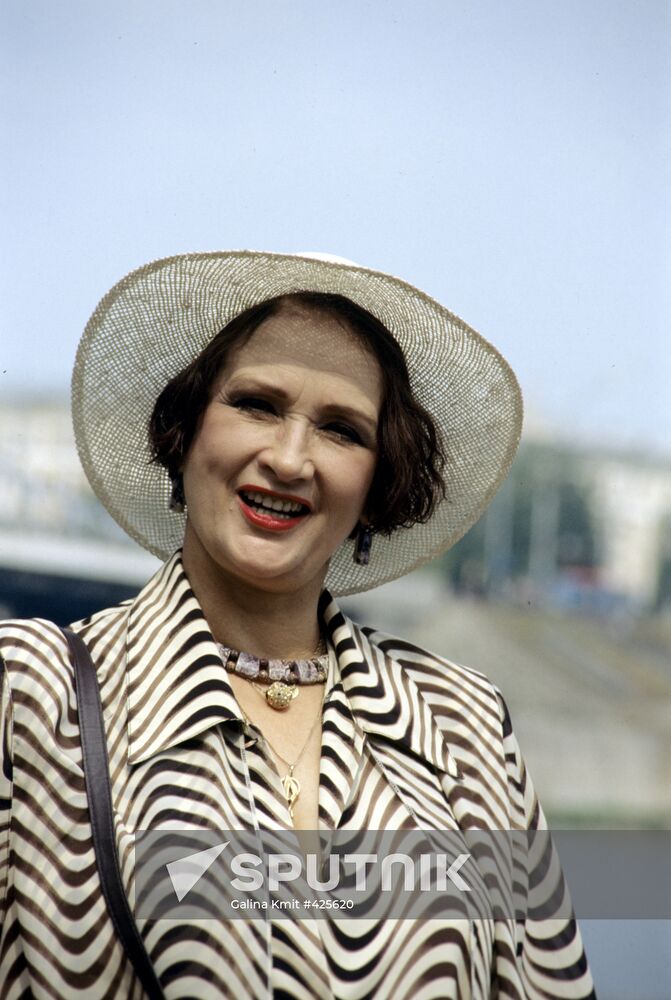 Actress Zinaida Kiriyenko