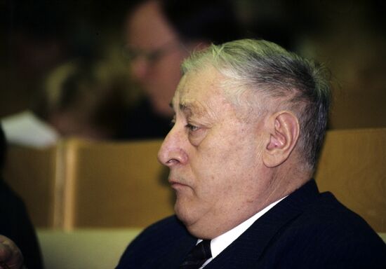 Yury Kalmykov