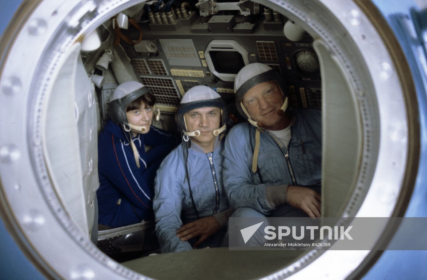 Vladimir Dzhanibekov, Igor Volk, Svetlana Savitskaya