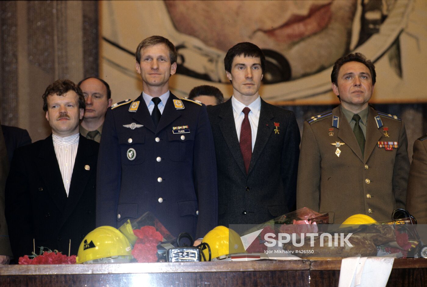 Cosmonauts K.Flade, S.Krikalyov, A.Volkov
