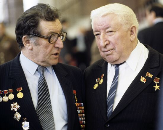 Lev Kerbel and Rasul Gamzatov