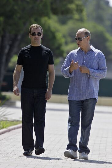 Dmitry Medvedev and Vladimir Putin hold working meeting in Sochi