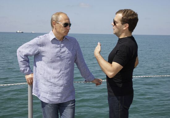 Dmitry Medvedev and Vladimir Putin hold working meeting in Sochi