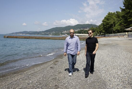 Dmitry Medvedev and Vladimir Putin hold working meeting in Sochi